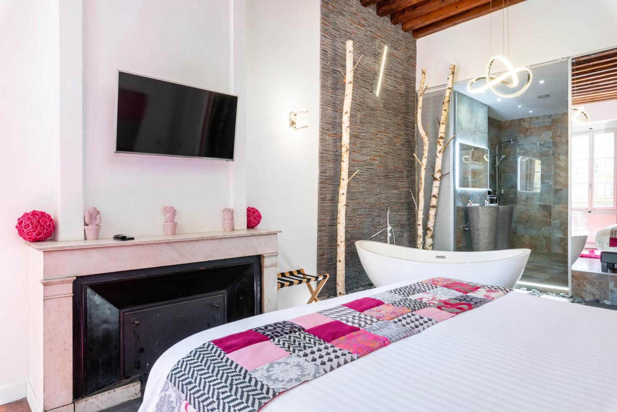 Le XVI De La Rose Apartment Лион Екстериор снимка